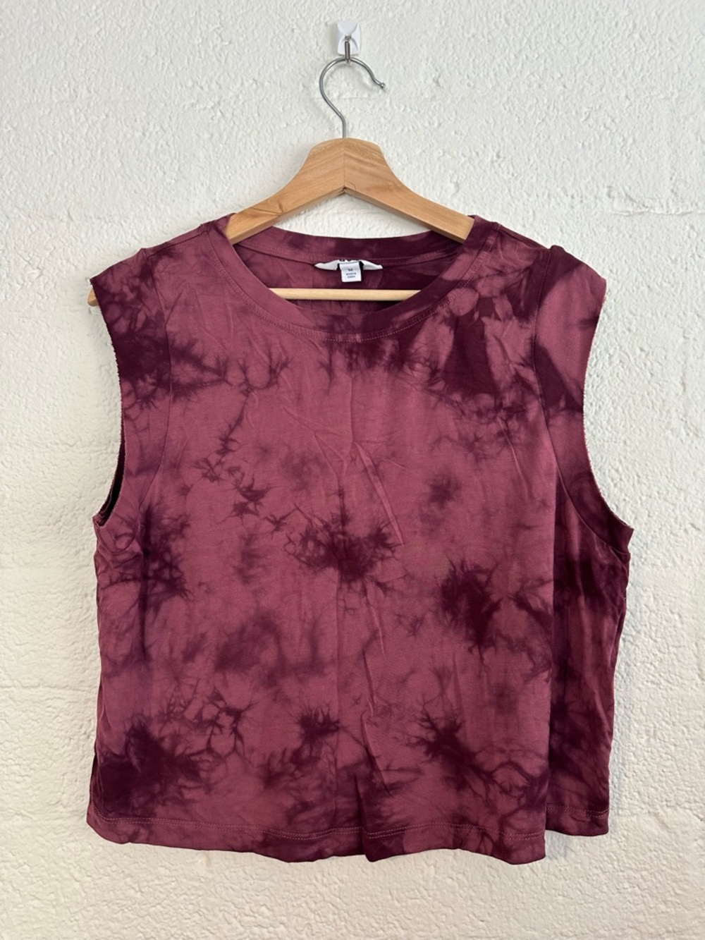 JoyLab Burgundy Tie-Dye Muscle Tee